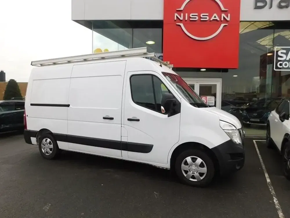 Nissan Interstar - 0