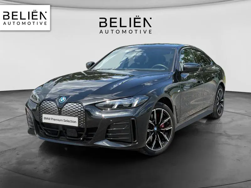 BMW i4 - 0