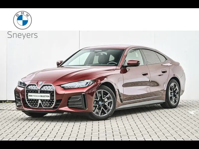 BMW i4 - 0