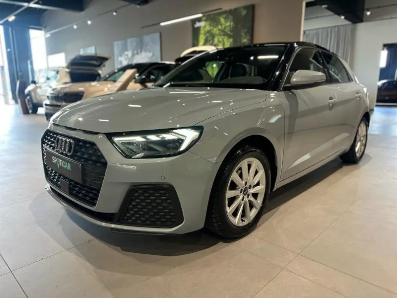 Audi A1 - 0