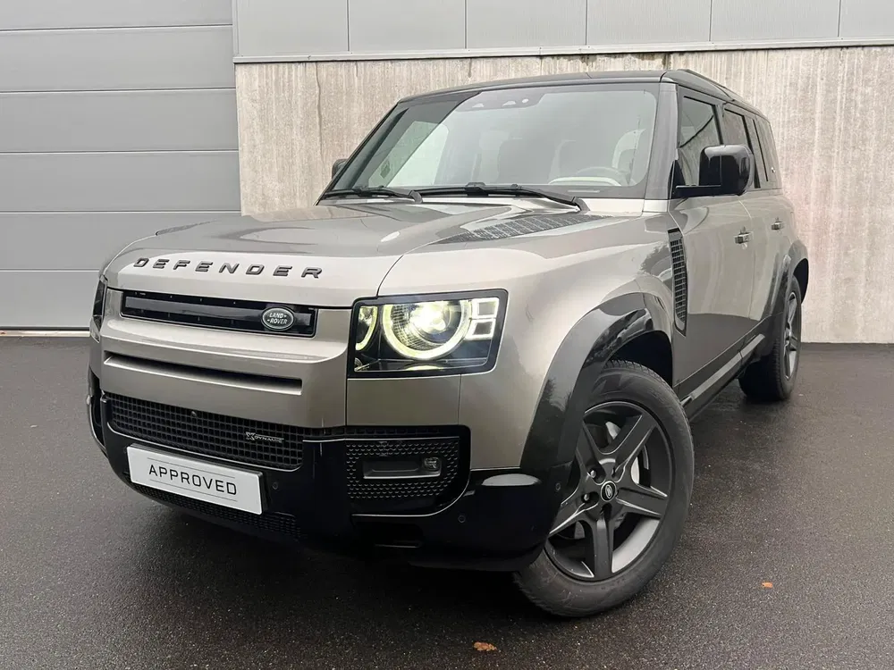 Land Rover Defender - 0