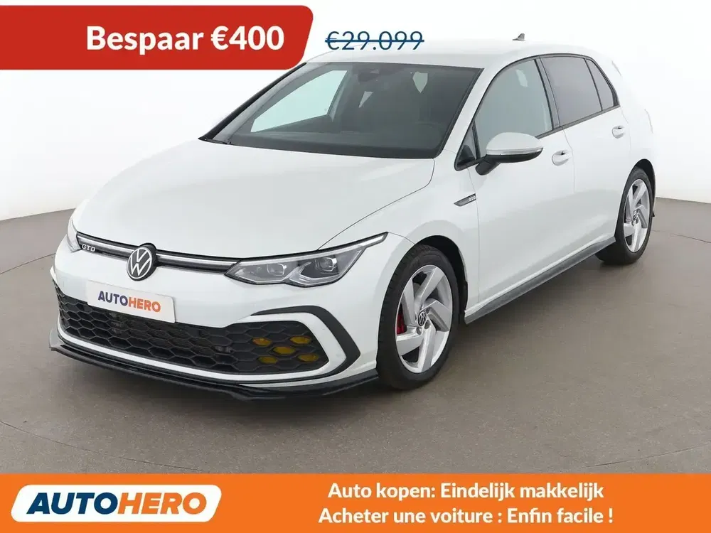 Volkswagen Golf - 0