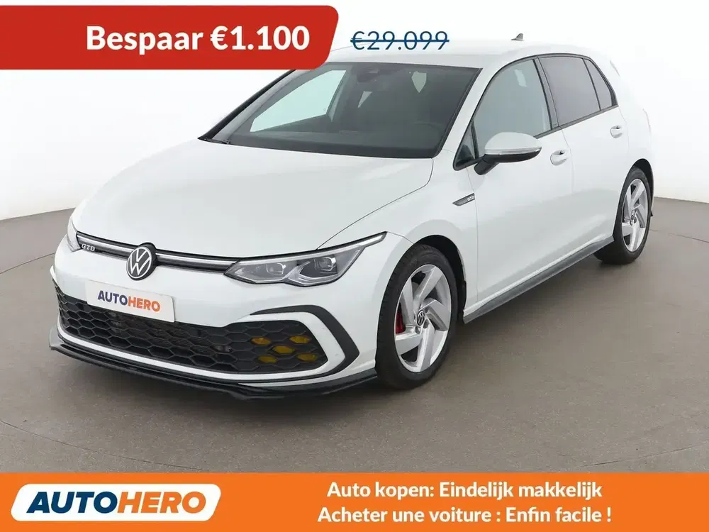Volkswagen Golf - 0