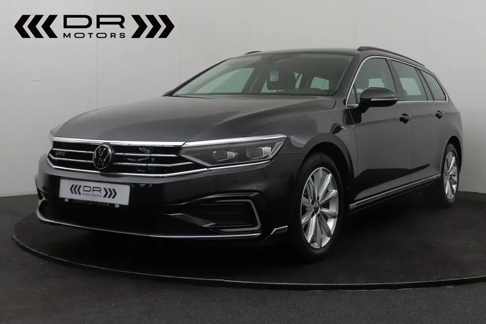 Volkswagen Passat Variant - 0