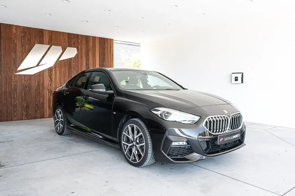 BMW 218 - 0