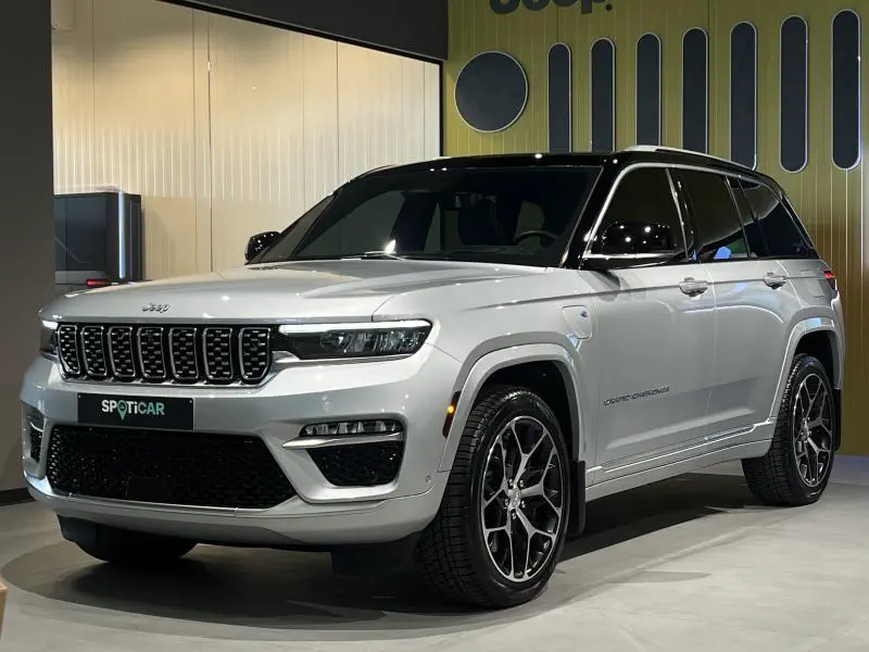 Jeep Grand Cherokee - 0