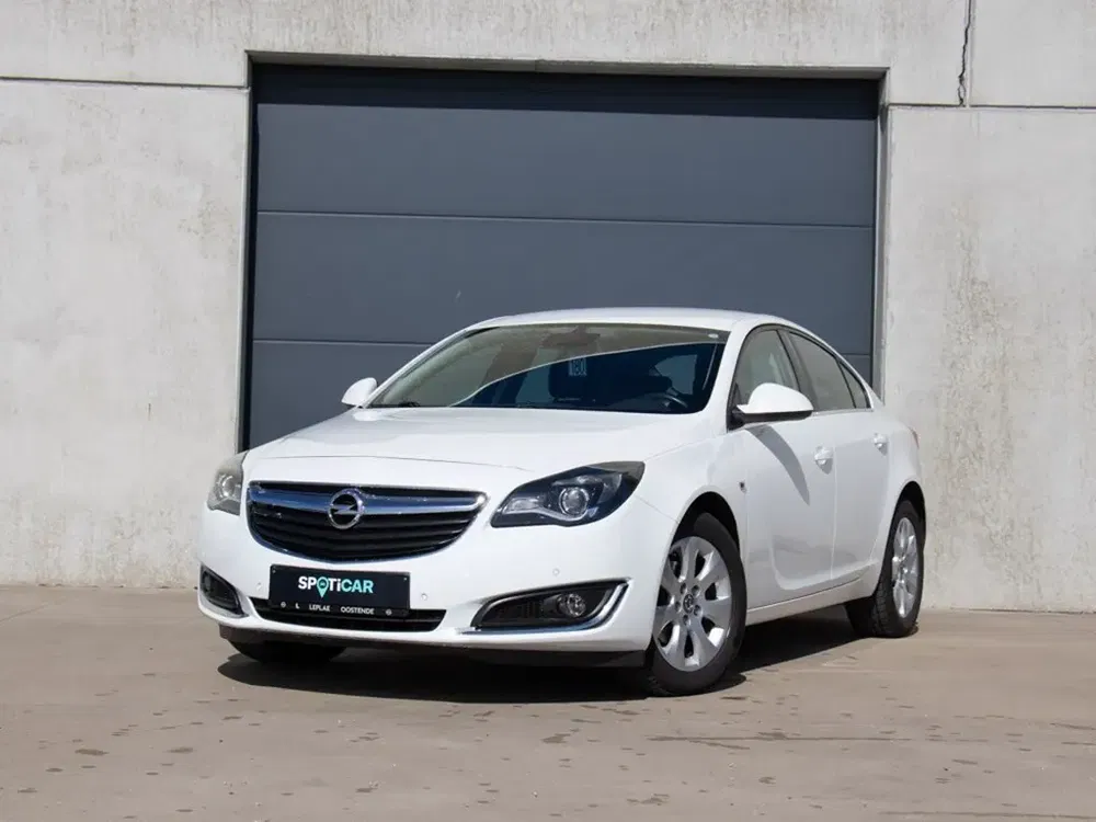 Opel Insignia - 0