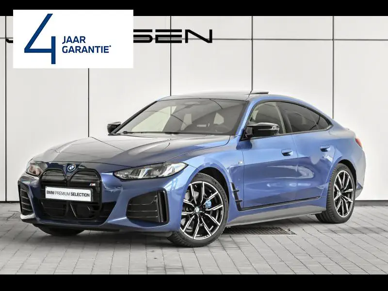 BMW i4 - 0