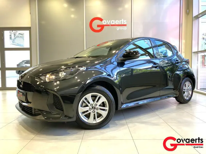 Mazda 2 - 0