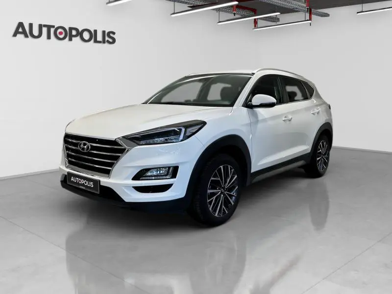 Hyundai TUCSON - 0