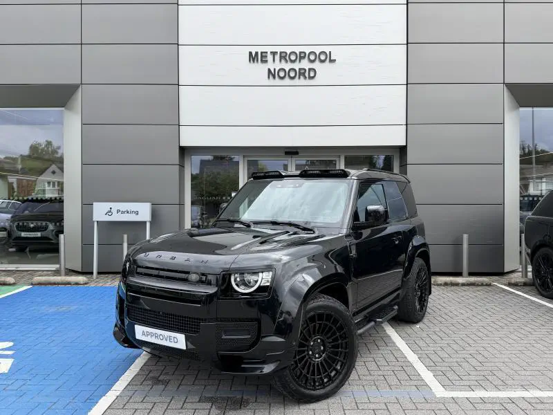 Land Rover Defender - 0