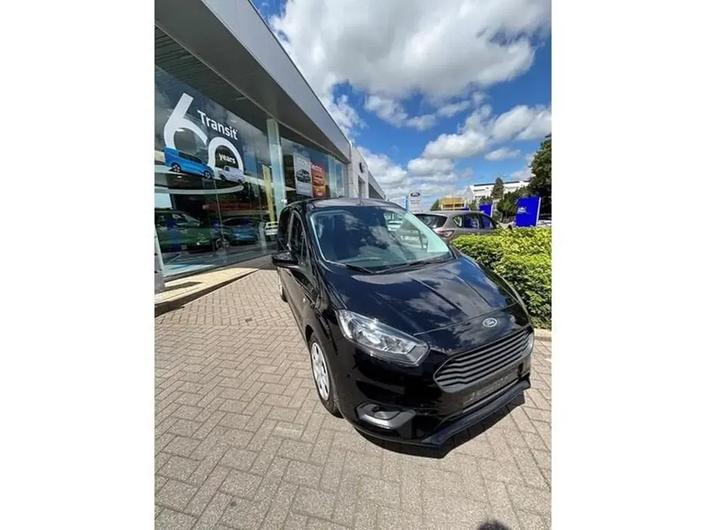 Ford Tourneo Courier - 0