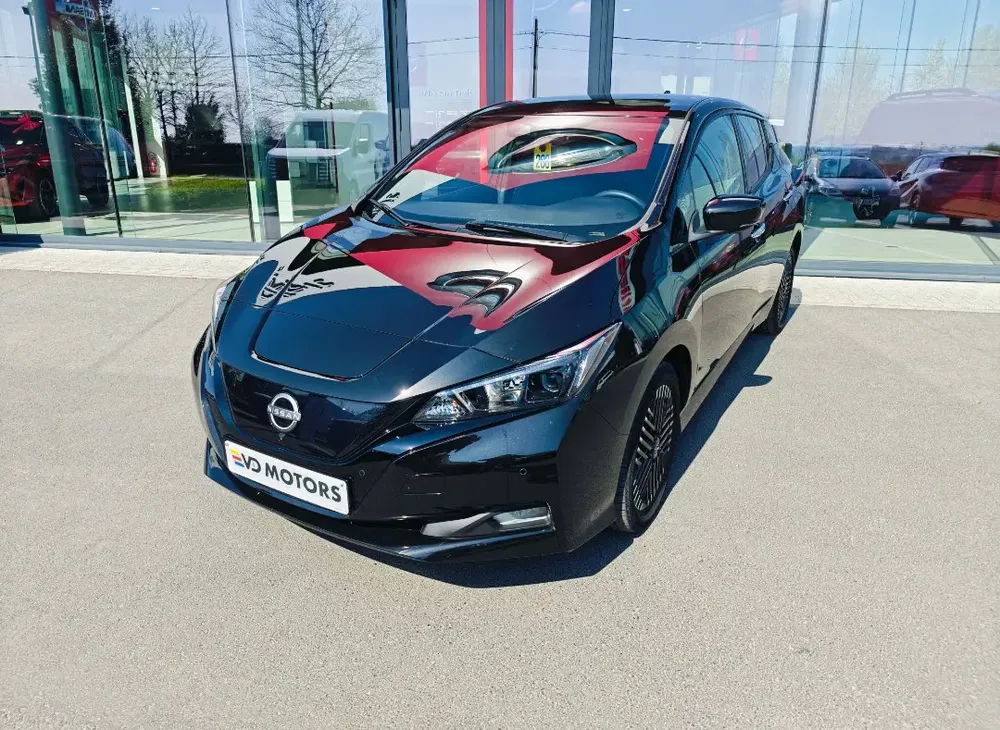 Nissan Leaf - 0