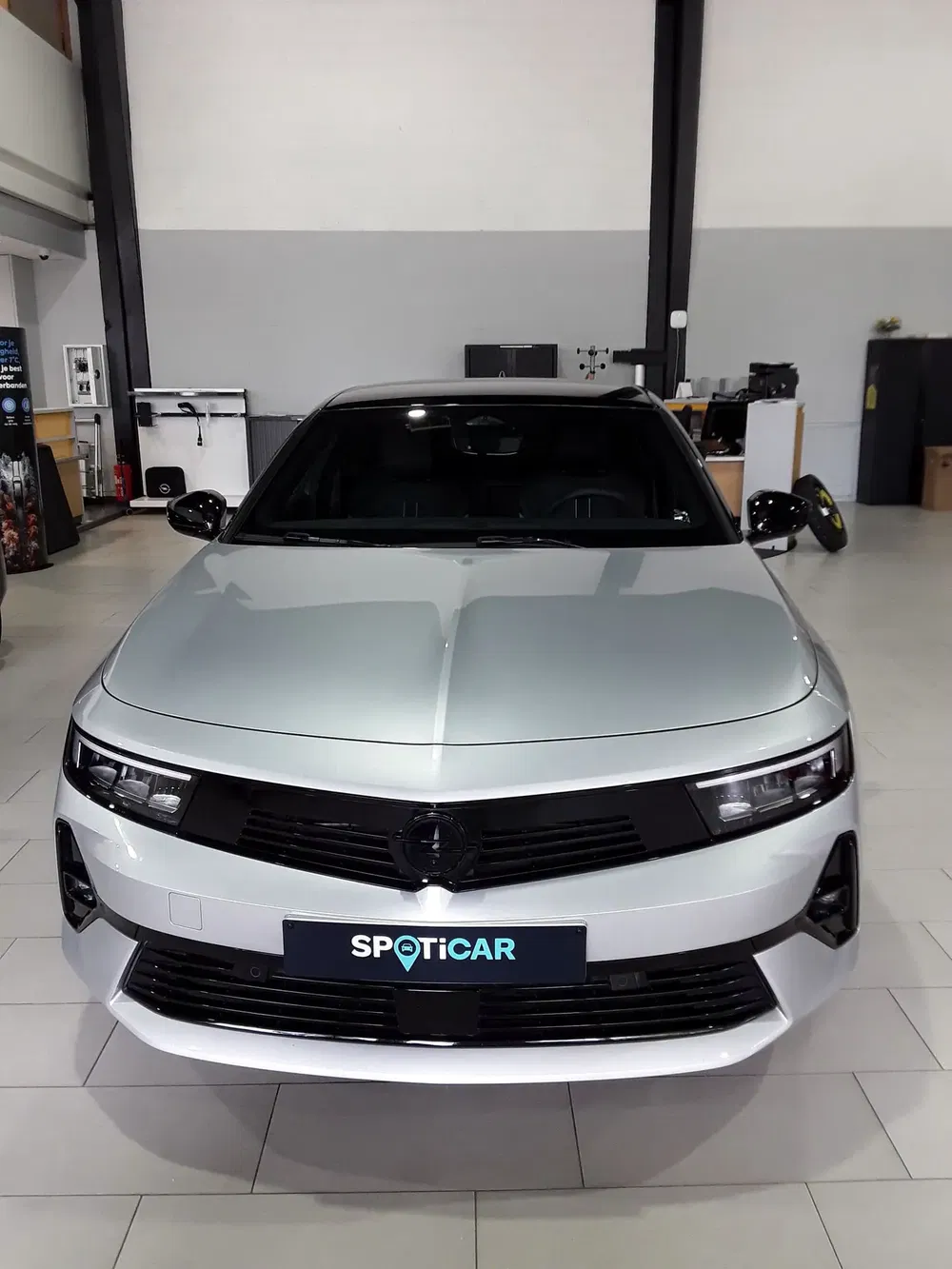 Opel Astra - 0