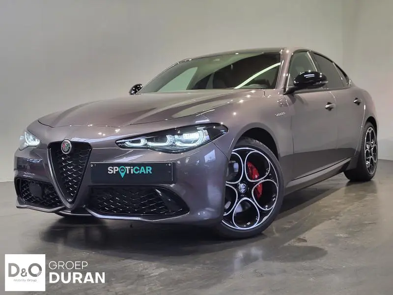 Alfa Romeo Giulia - 0