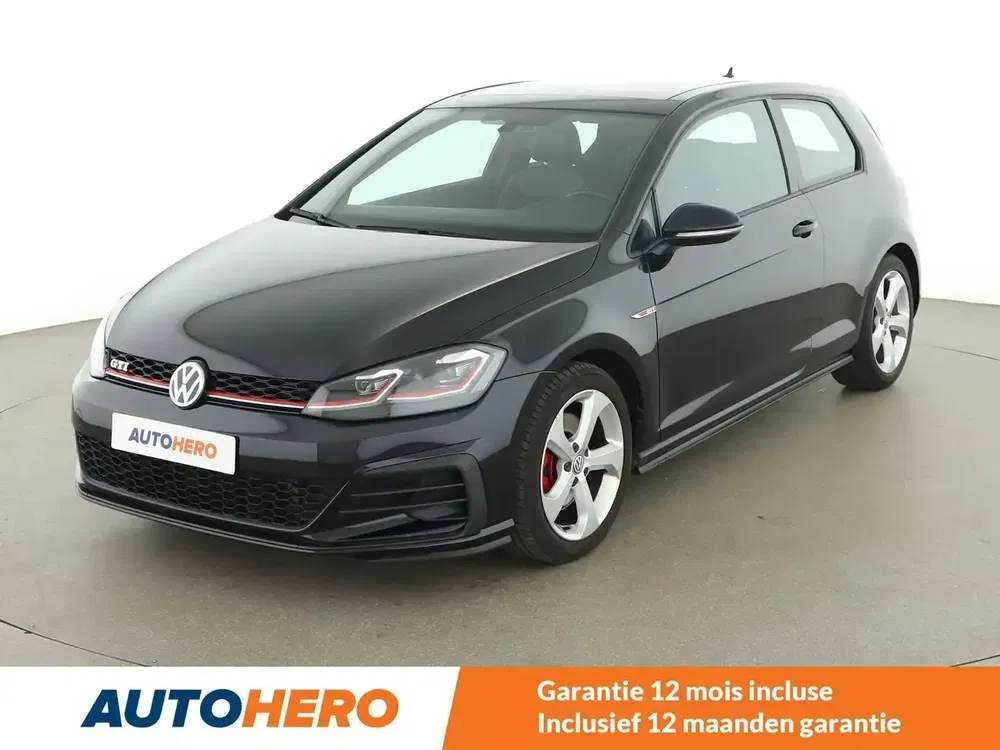 Volkswagen Golf GTI - 0