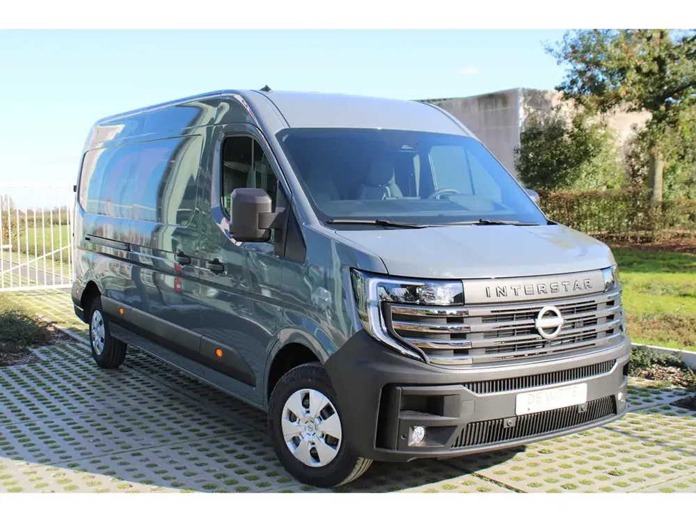 Nissan Interstar - 0