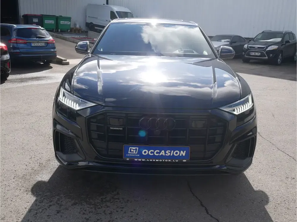 Audi Q8 - 0