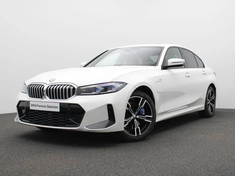 BMW 330 - 0