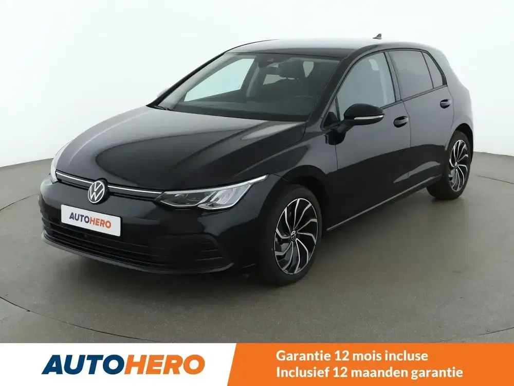 Volkswagen Golf - 0