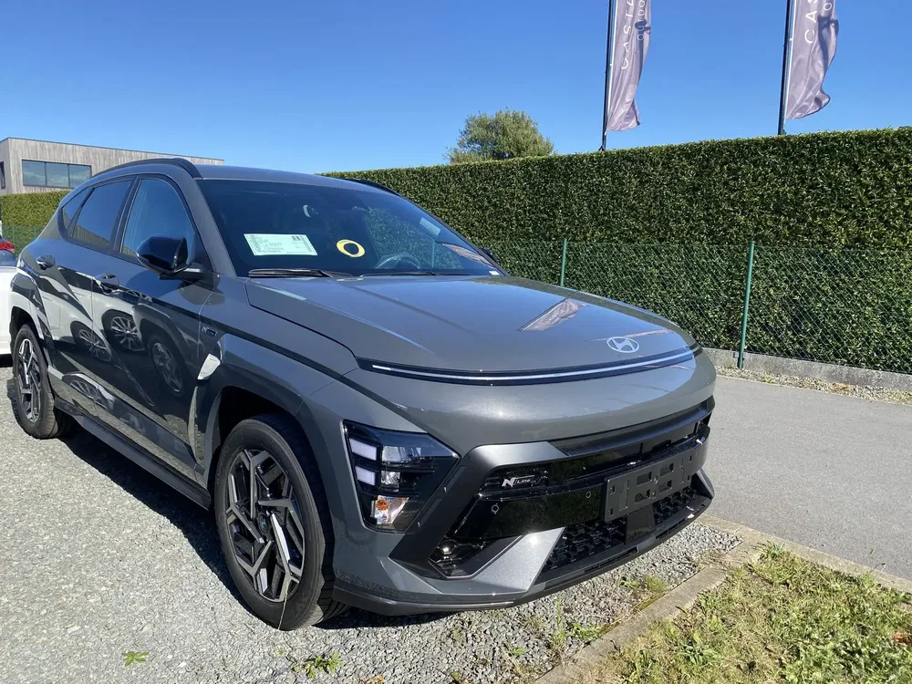 Hyundai KONA - 0
