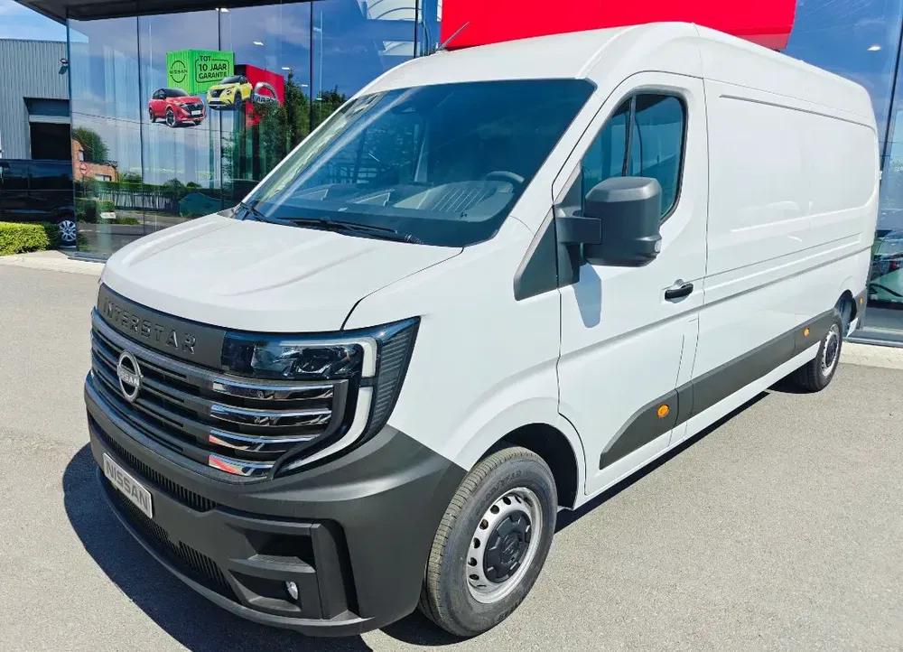 Nissan Interstar - 0