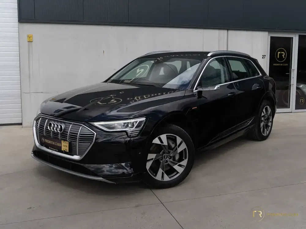 Audi e-tron - 0