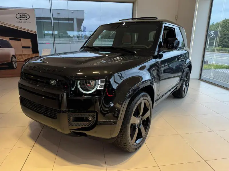 Land Rover Defender - 0