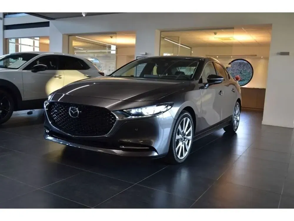 Mazda 3 - 0