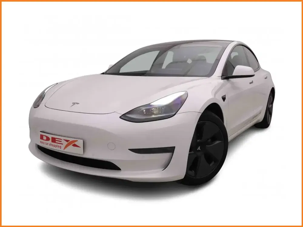 Tesla Model 3 - 0