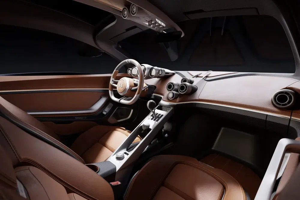 Intérieur de voiture de sport luxueuse avec volant en cuir et tableau de bord moderne.