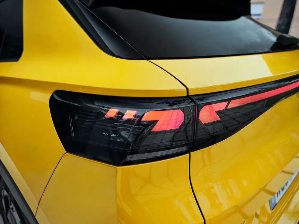 Achterlichten LED Volkswagen ID. Buzz geel, modern design en opvallende verlichting.