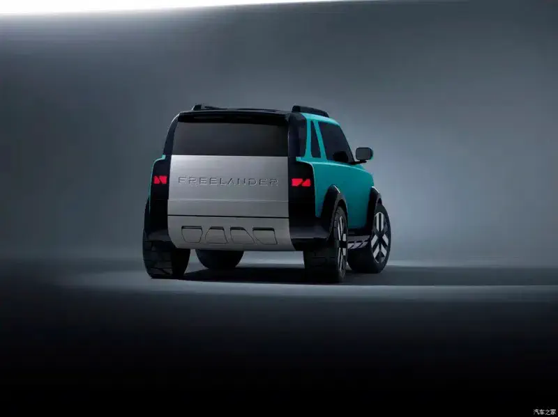 {"fr":"Vue arrière du Land Rover Freelander moderne en studio, design futuriste et élégant.","nl":"Achteraanzicht van moderne Land Rover Freelander in studio, futuristisch en elegant ontwerp."}